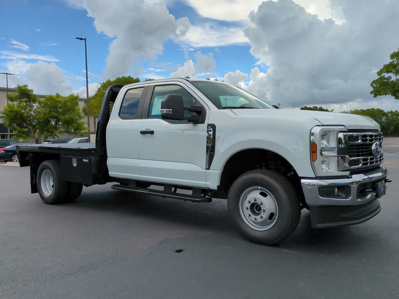 2025 Ford F-350SD XL DRW