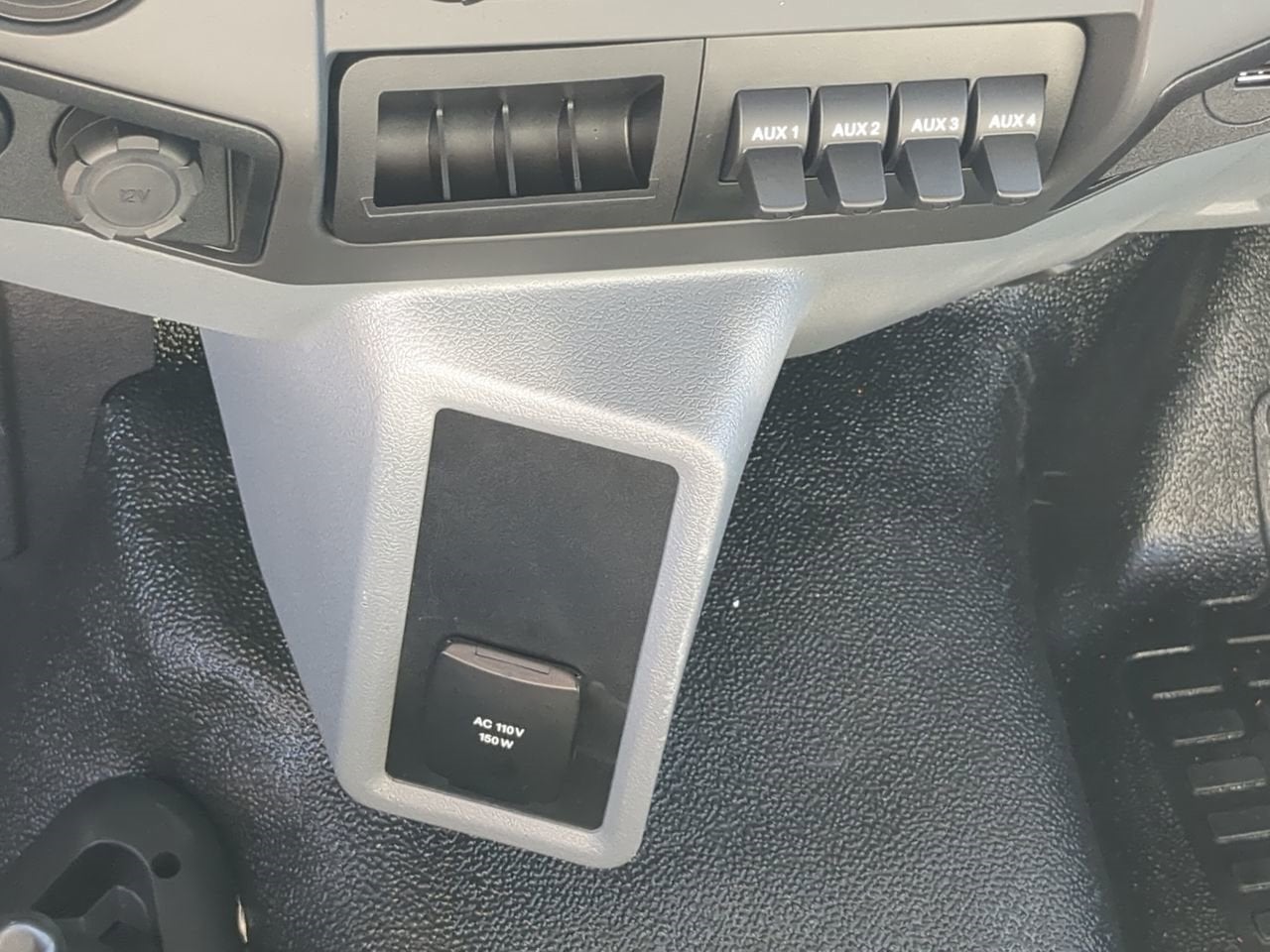 2026 Ford F-750SD Base