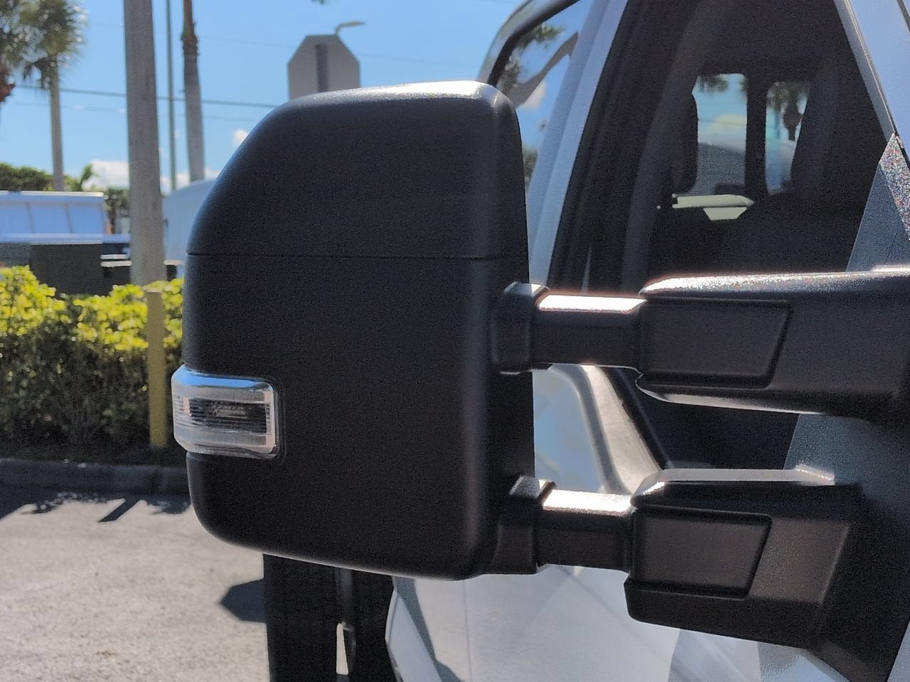 2027 Ford Chassis Cab F-550® XL