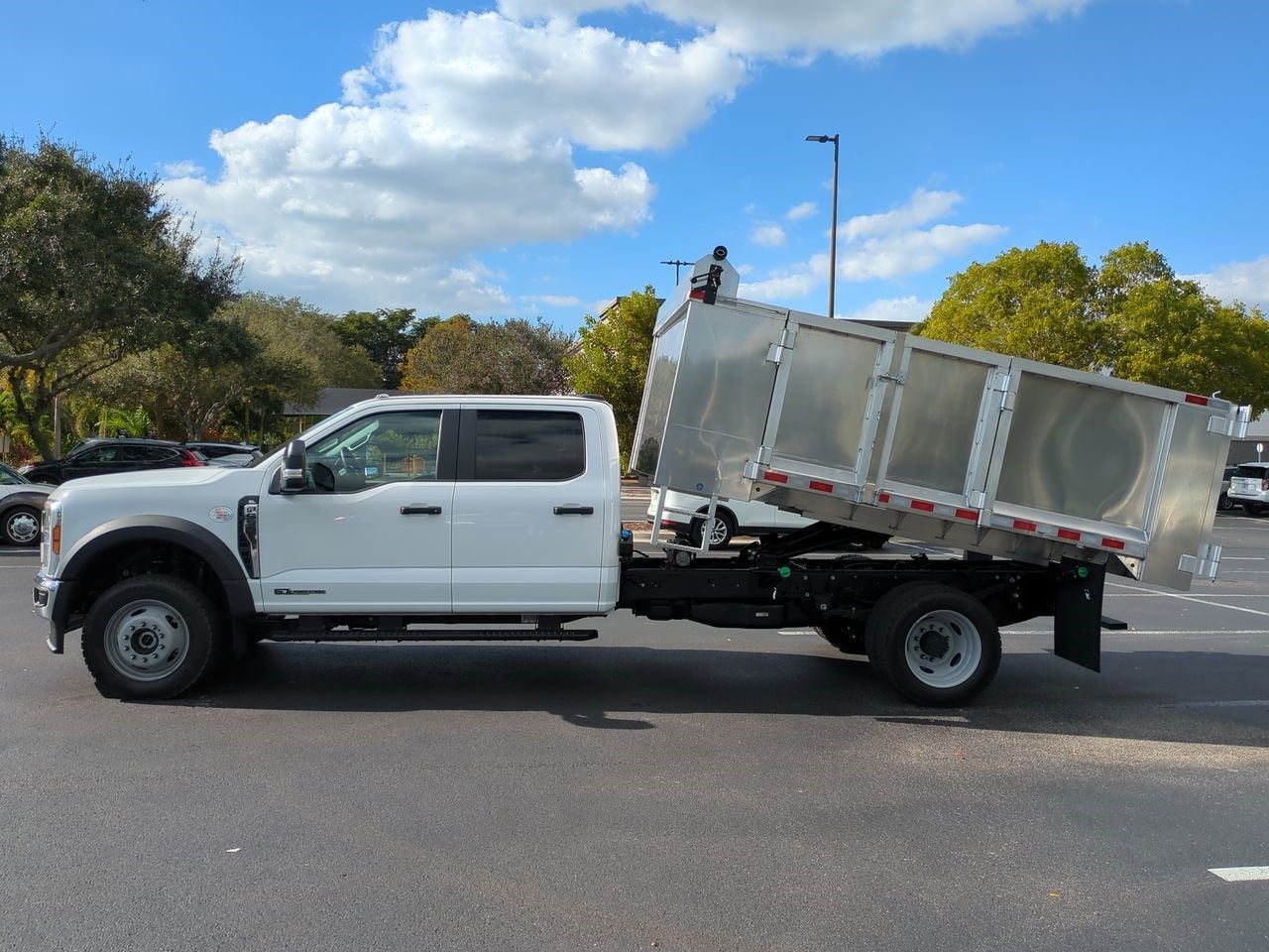 2026 Ford F-550SD XL DRW