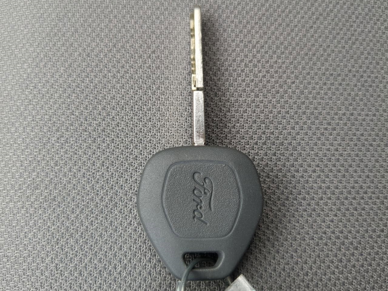 2025 Ford E-350SD Base Cutaway