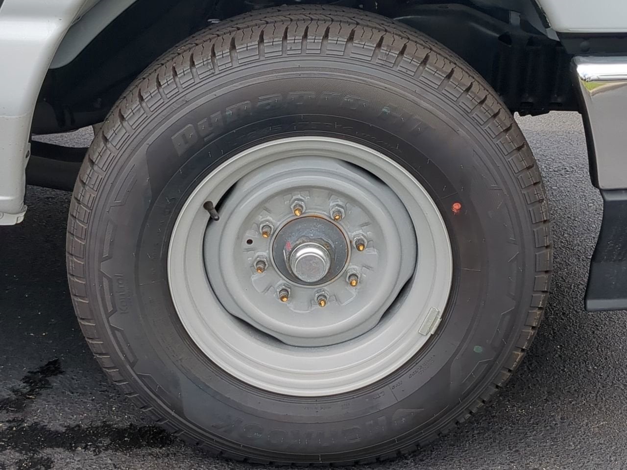 2025 Ford E-350SD Base Cutaway