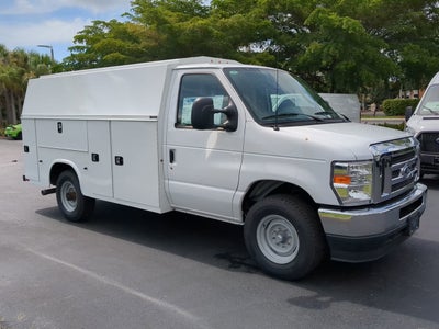 2025 Ford E-350SD Base Cutaway