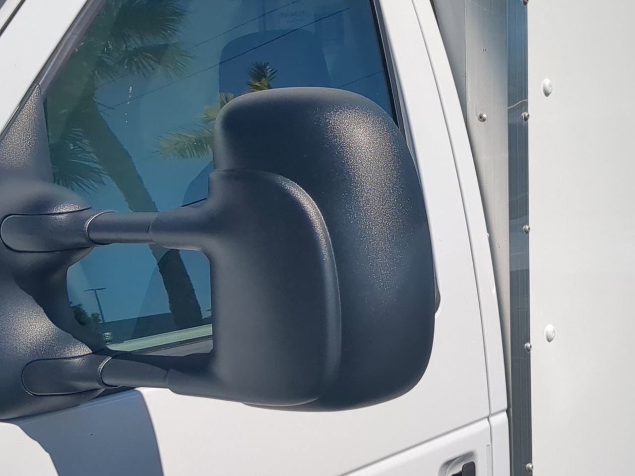 2026 Ford E-350SD Base Cutaway