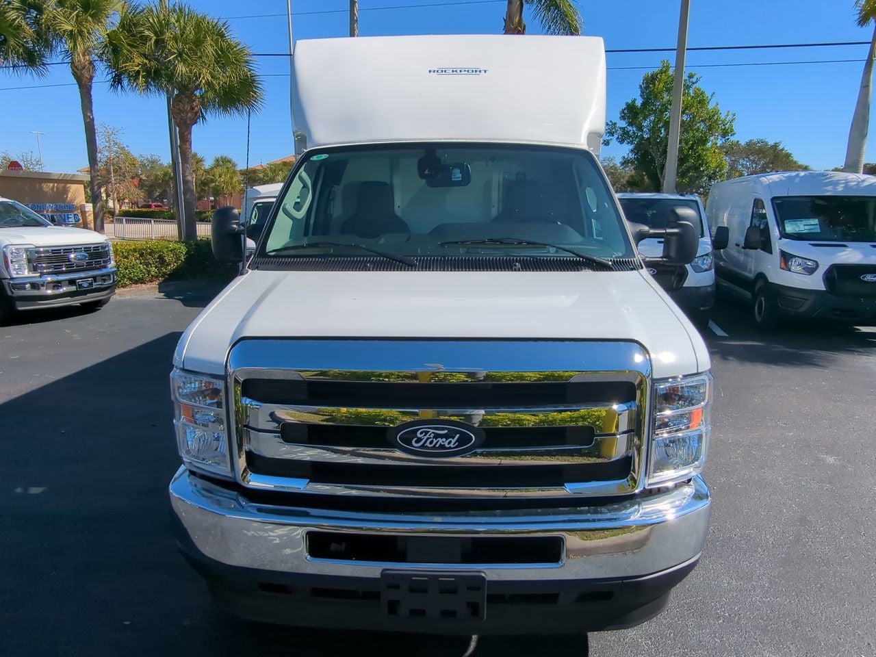 2026 Ford E-350SD Base Cutaway