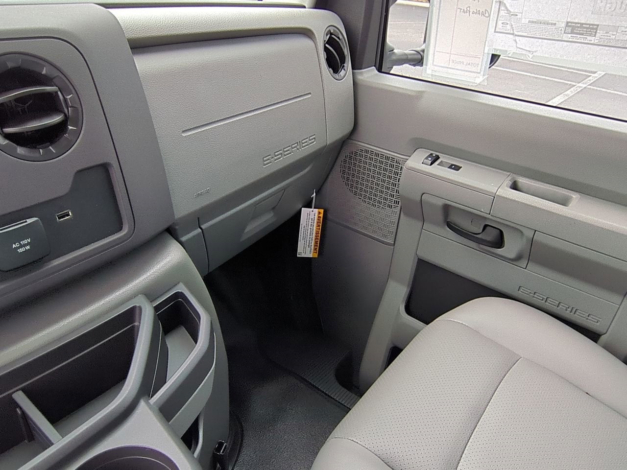 2026 Ford E-350SD Base Cutaway