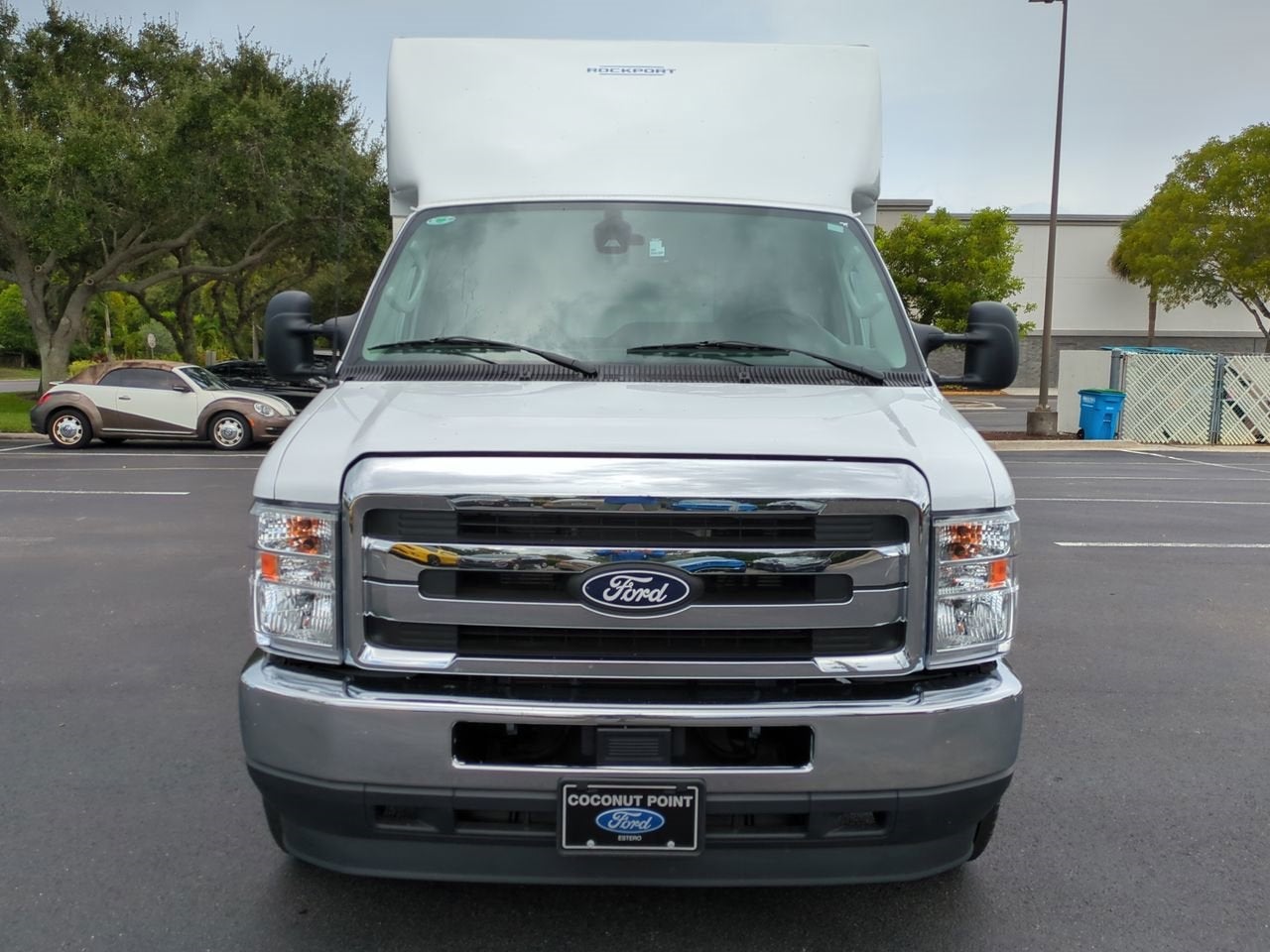 2026 Ford E-350SD Base Cutaway