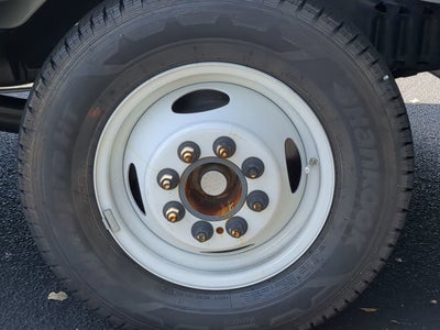 2025 Ford E-350SD Base Cutaway