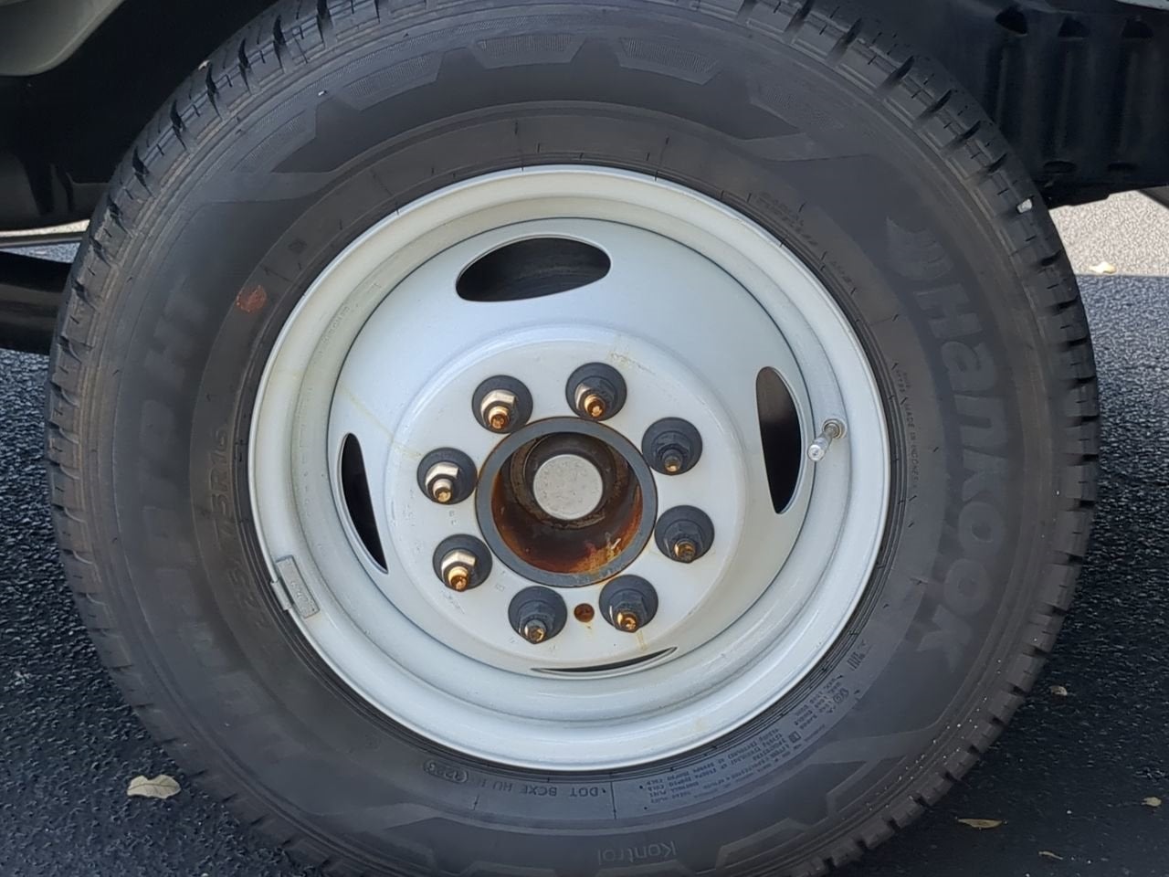 2025 Ford E-350SD Base Cutaway