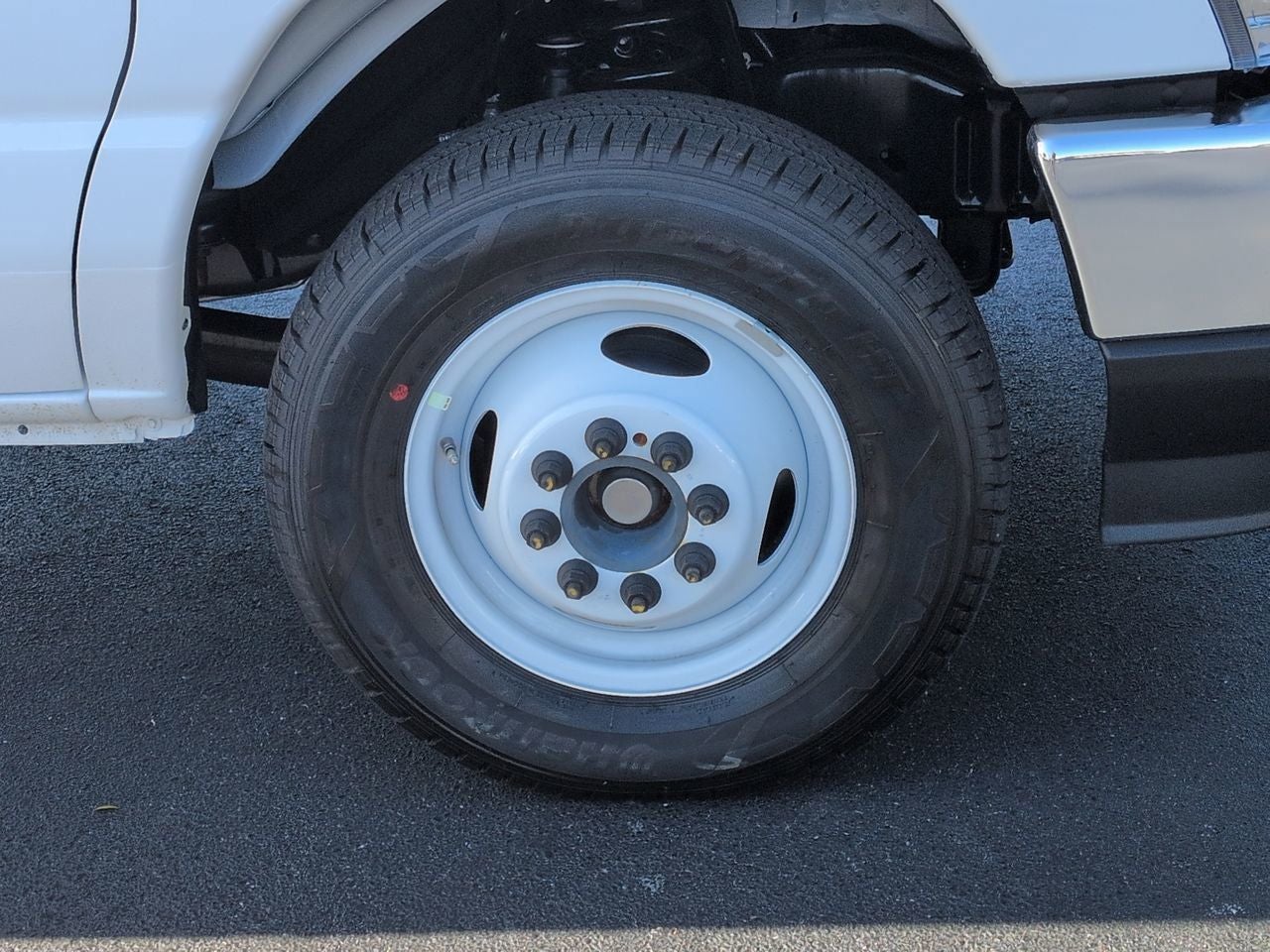 2026 Ford Econoline Cutaway E-350 SRW