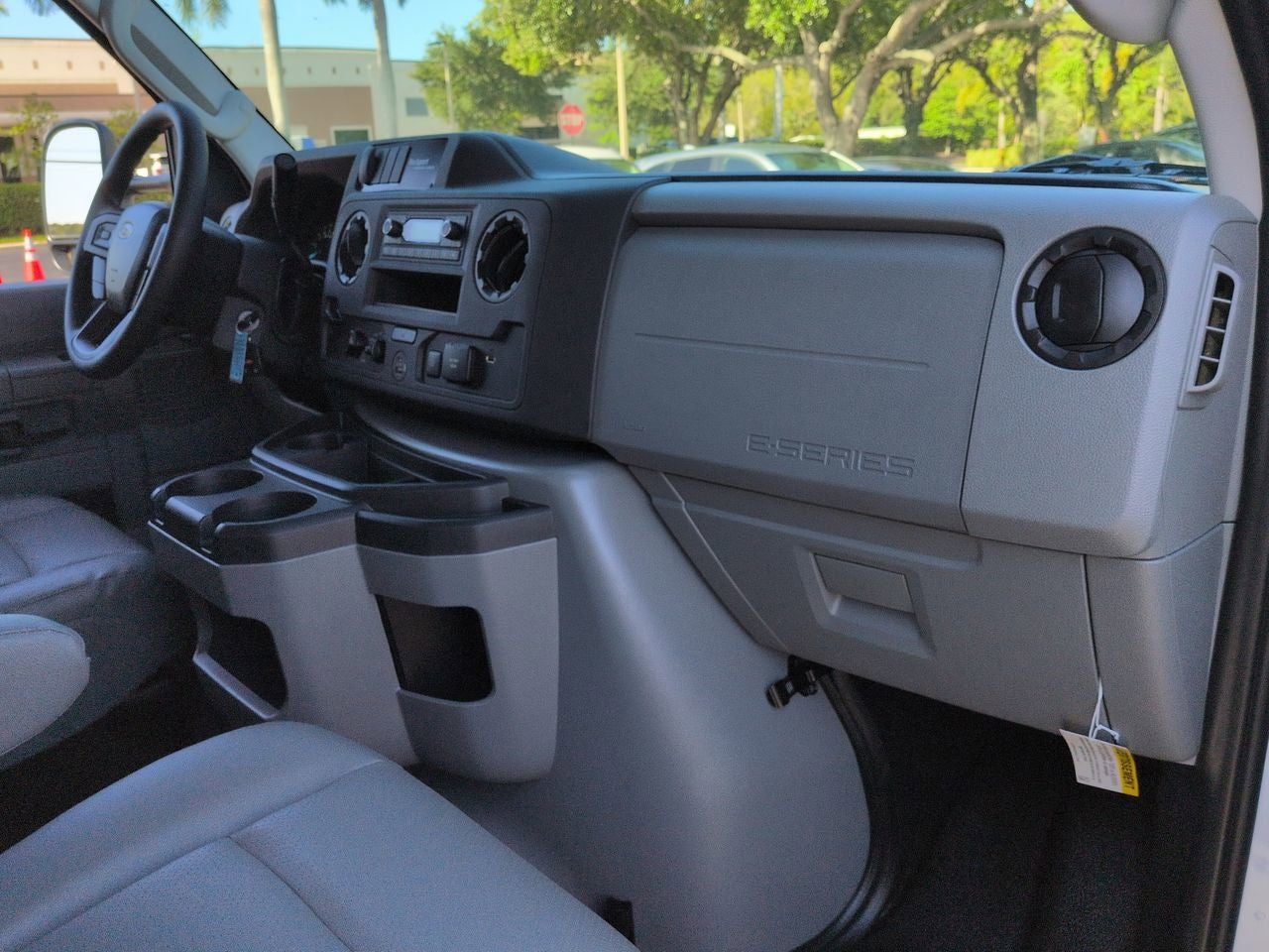 2026 Ford Econoline Cutaway E-350 SRW