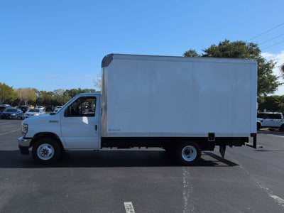 2026 Ford Econoline Cutaway E-350 SRW