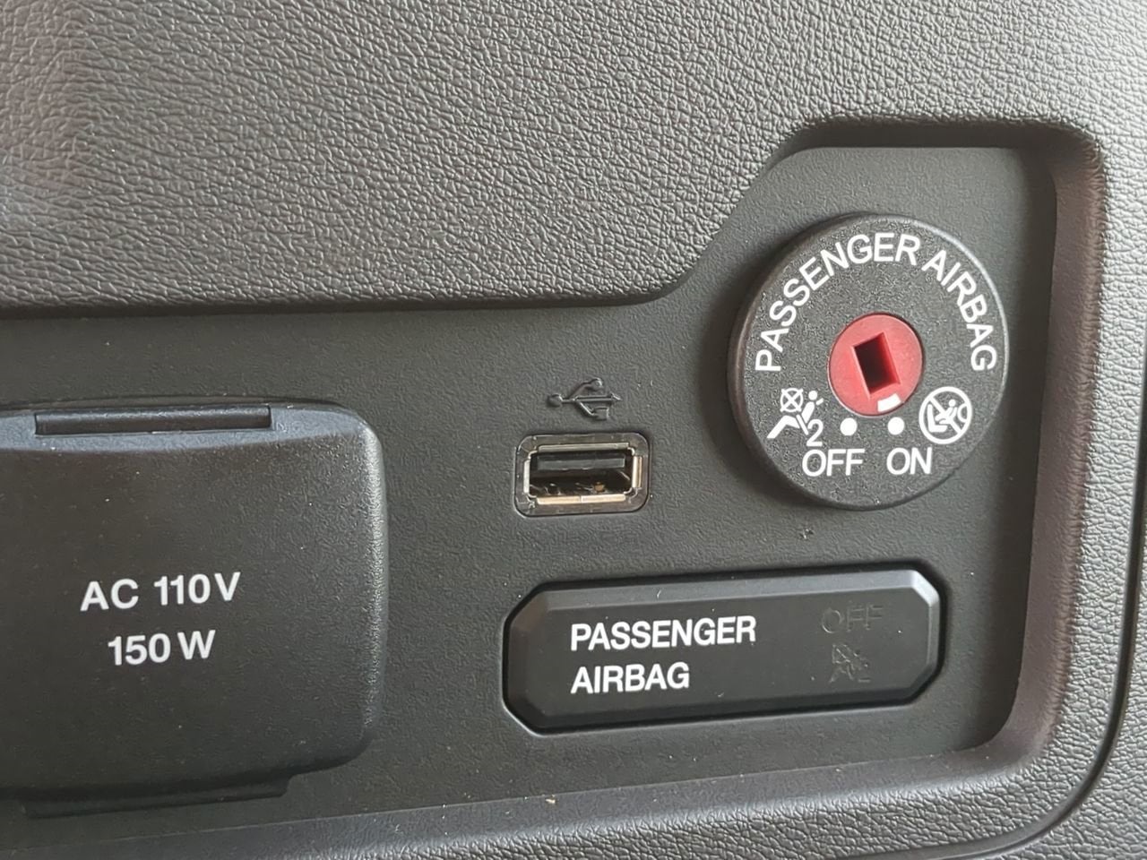 2026 Ford E-450SD Base