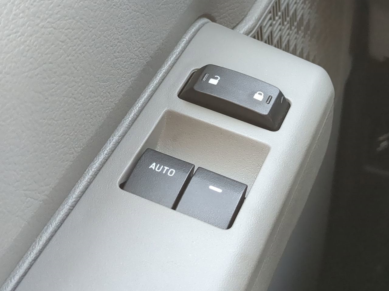 2026 Ford E-450SD Base