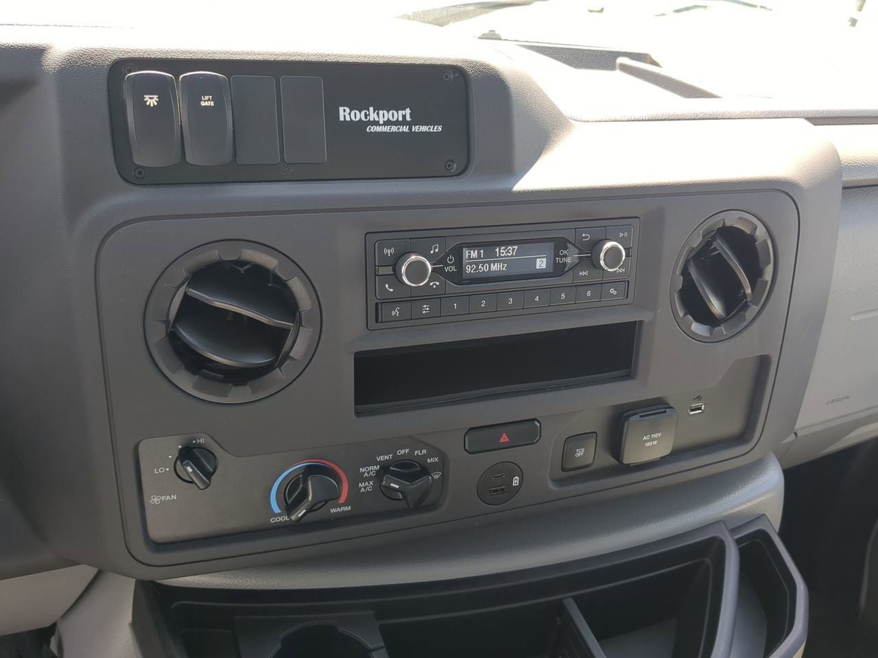 2026 Ford E-450SD Base