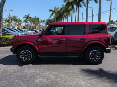 2026 Ford Bronco Outer Banks®