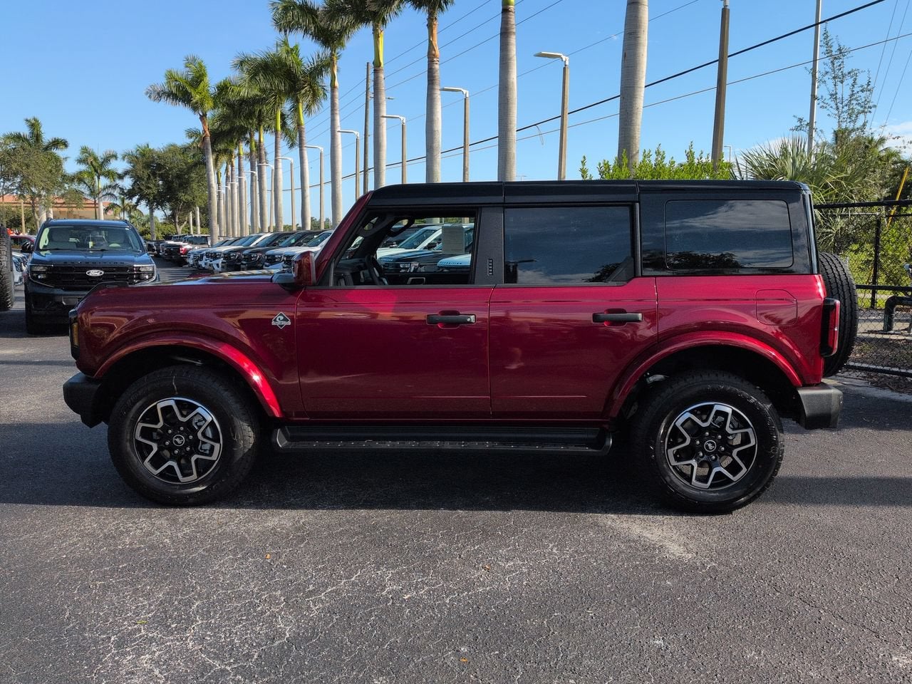 2026 Ford Bronco Outer Banks®
