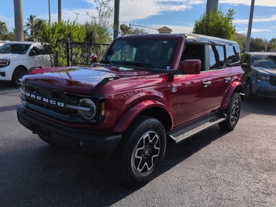 2026 Ford Bronco Outer Banks®