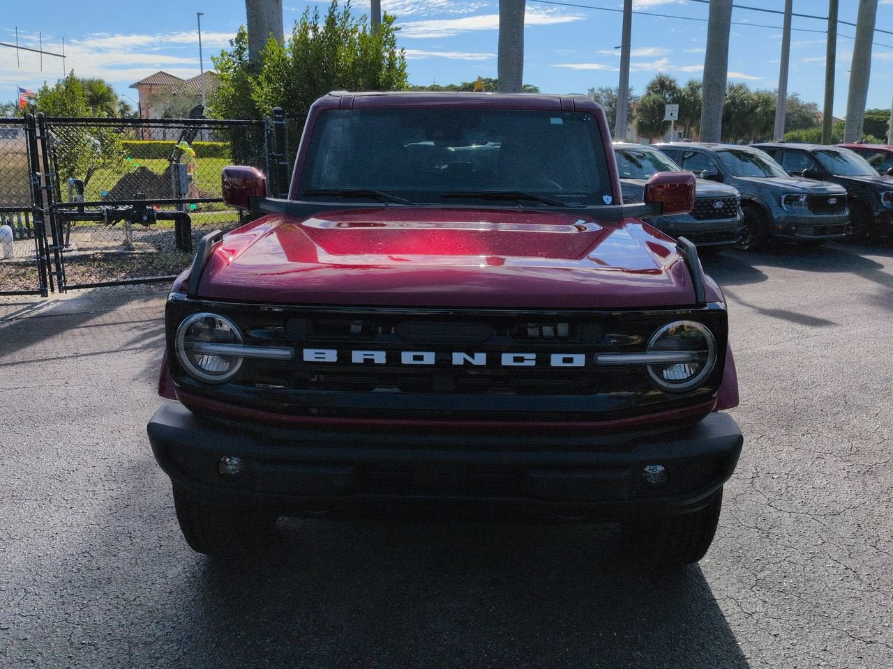 2026 Ford Bronco Outer Banks®