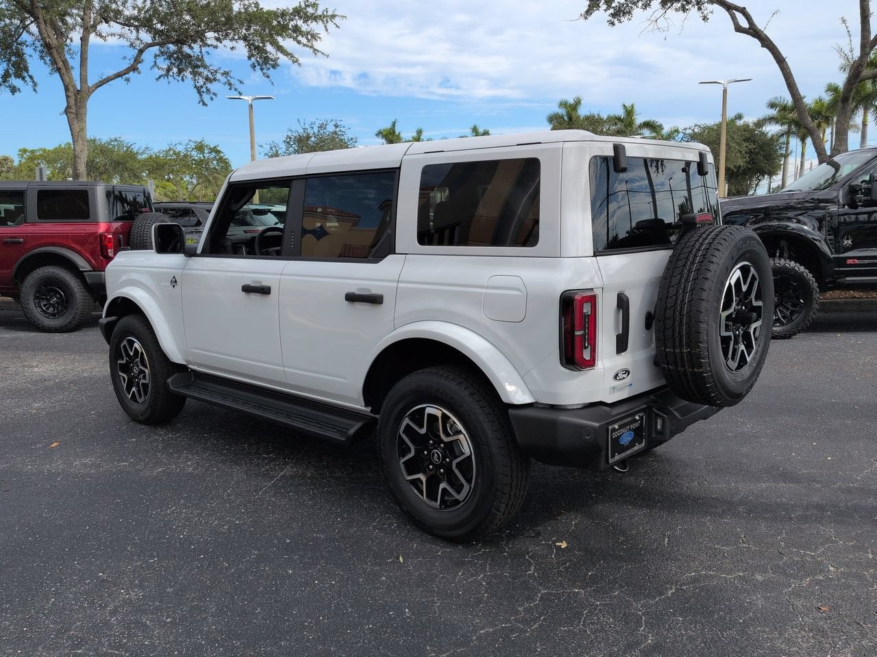 2026 Ford Bronco Outer Banks®
