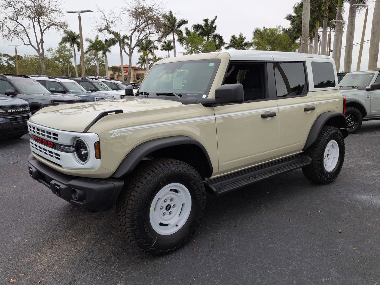 2026 Ford Bronco Heritage Edition