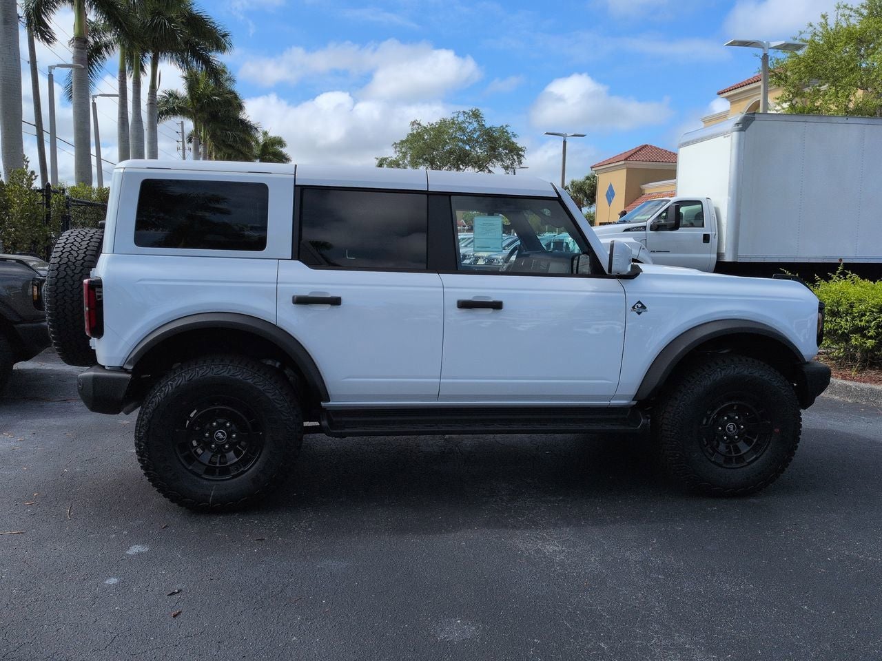 2026 Ford Bronco Outer Banks®