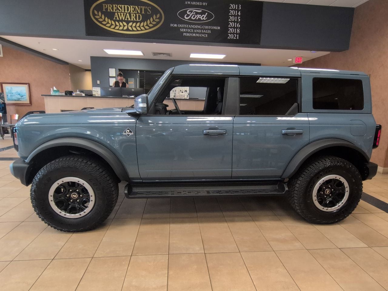 2025 Ford Bronco Outer Banks®