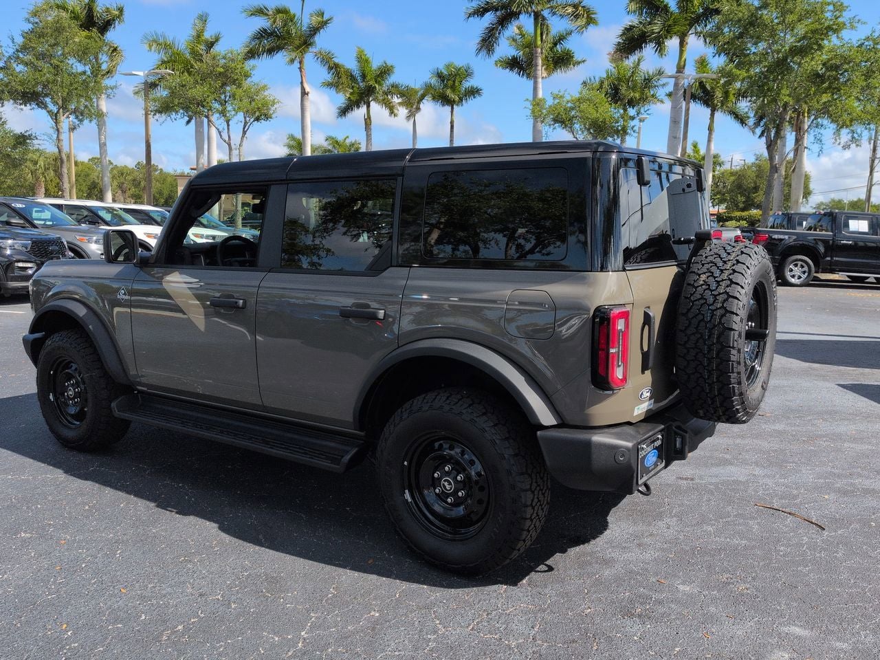 2026 Ford Bronco Outer Banks®