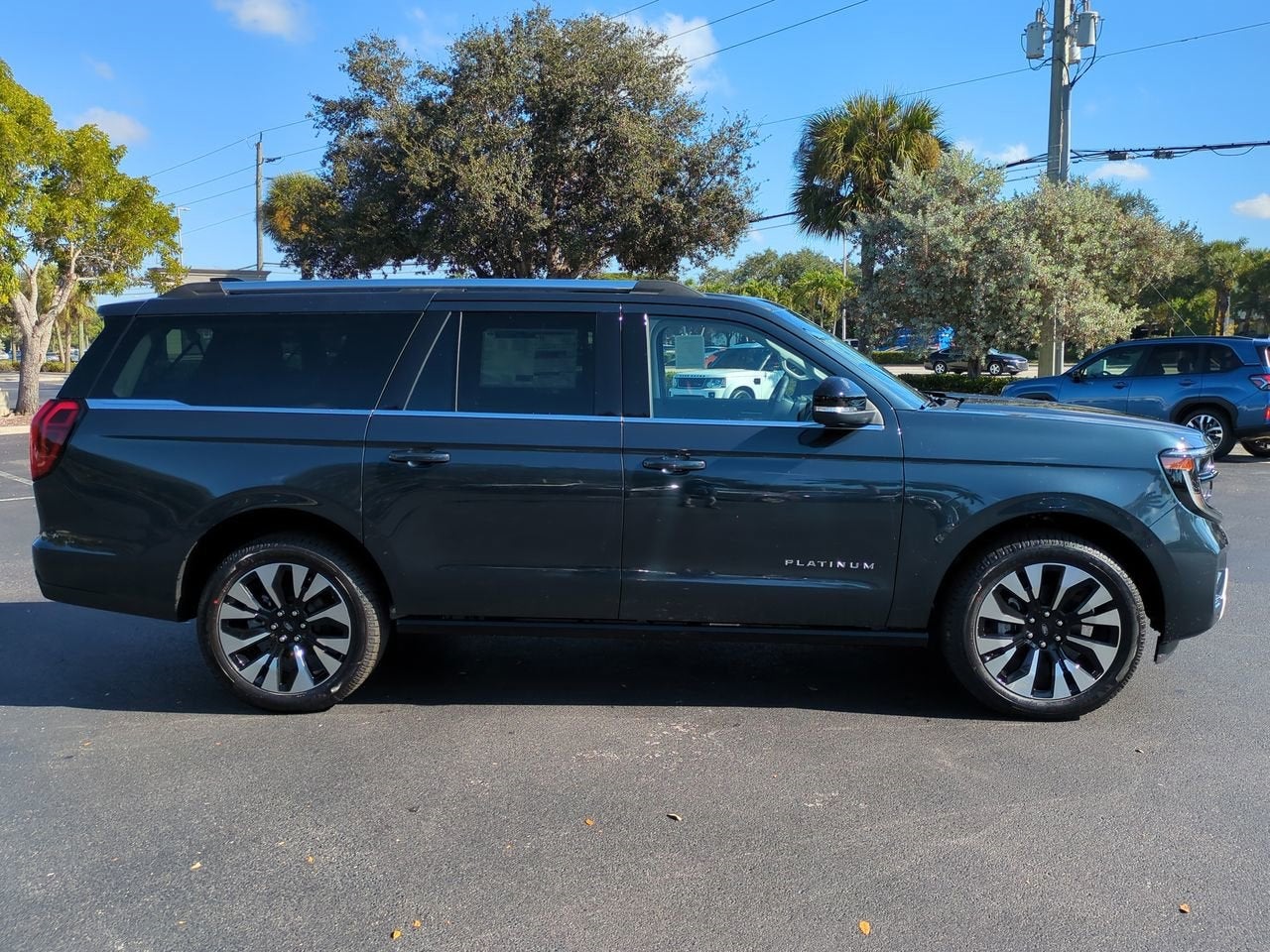 2025 Ford Expedition Max Platinum