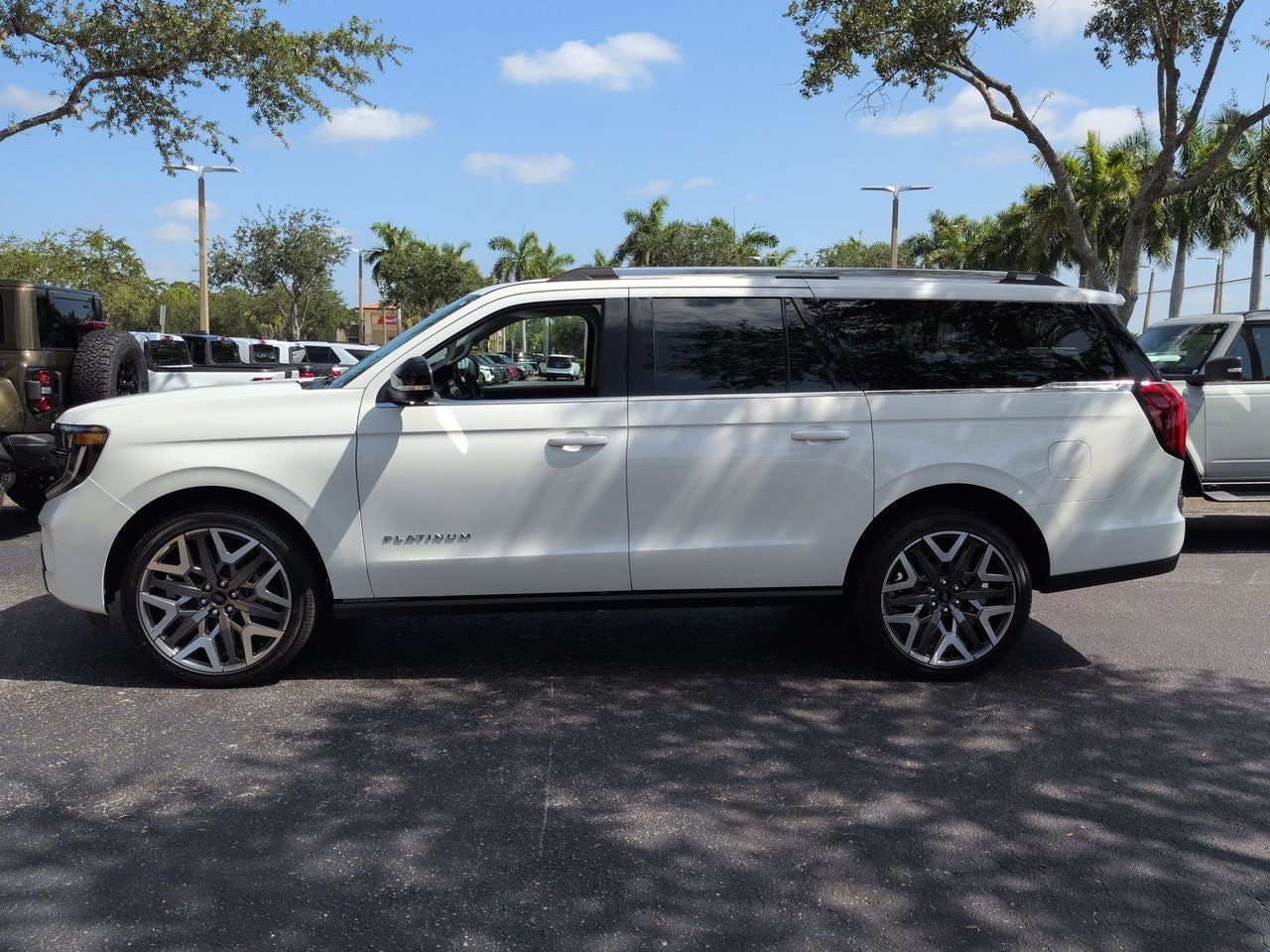 2027 Ford Expedition MAX Platinum