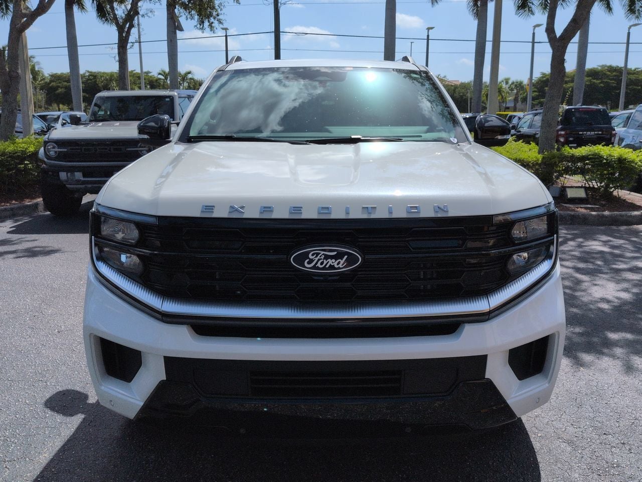 2027 Ford Expedition MAX Platinum