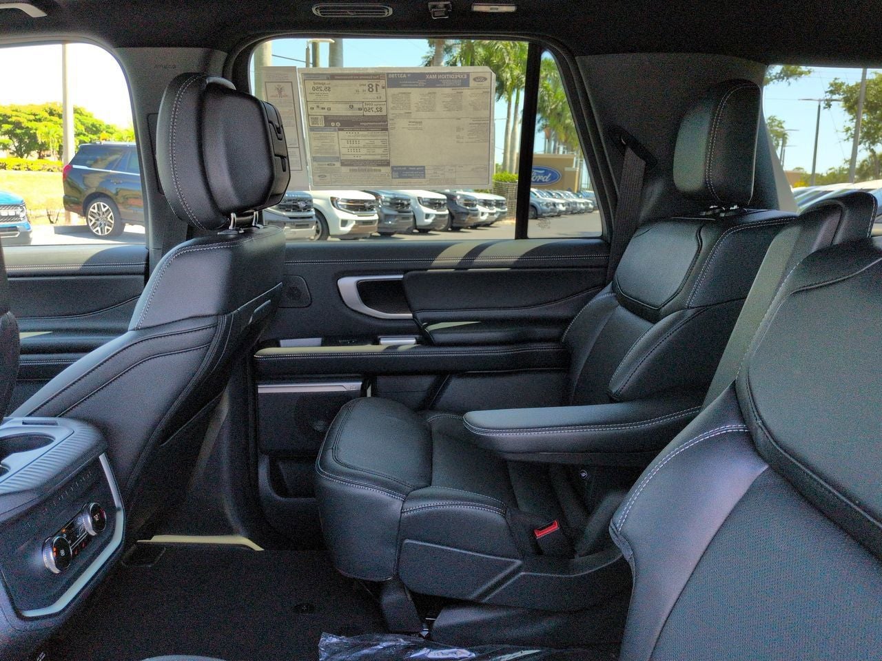 2026 Ford Expedition MAX Platinum®