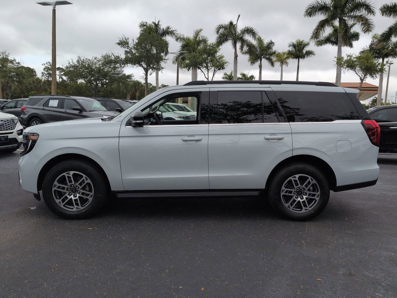 2026 Ford Expedition Active