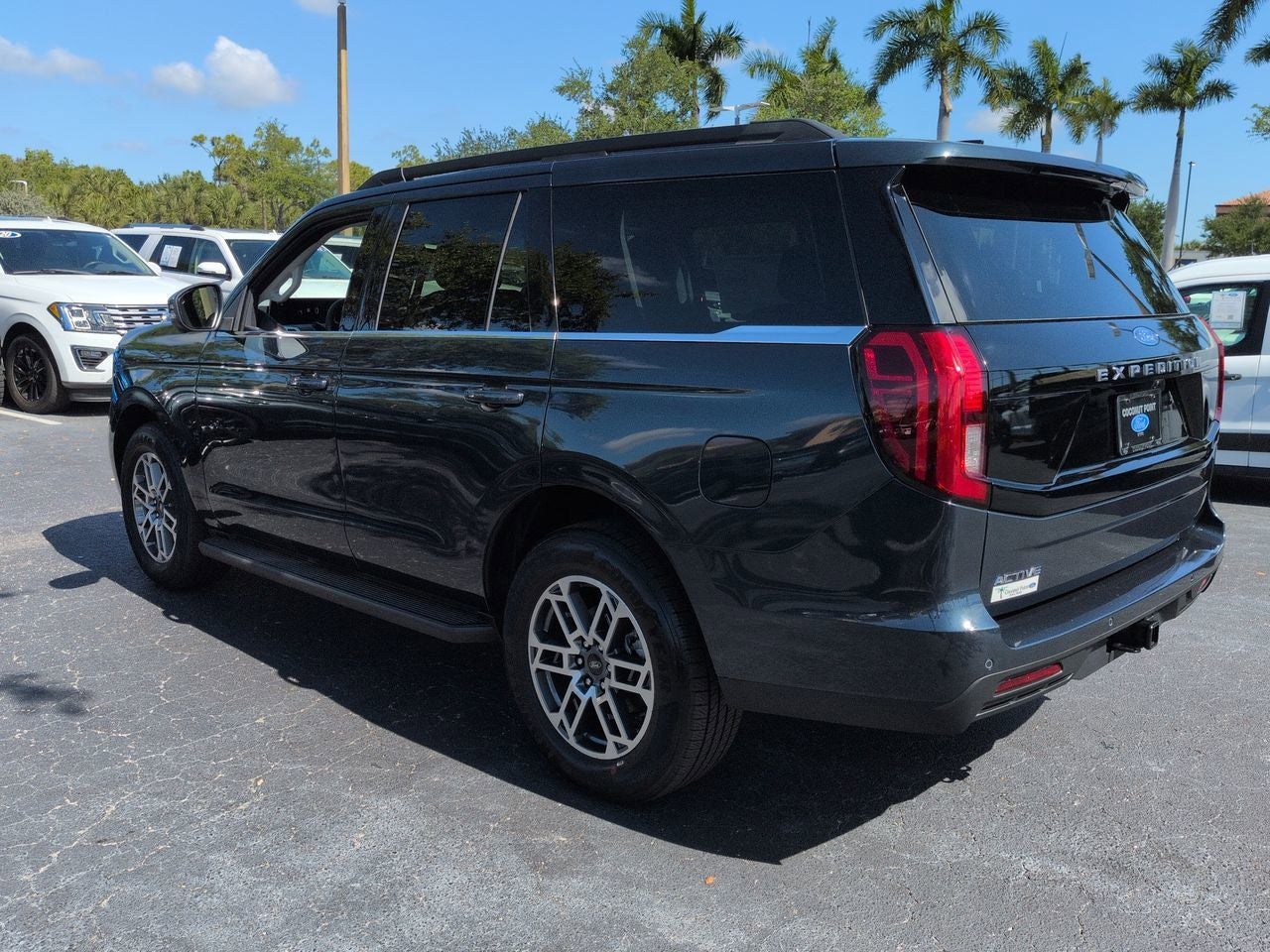 2026 Ford Expedition Active