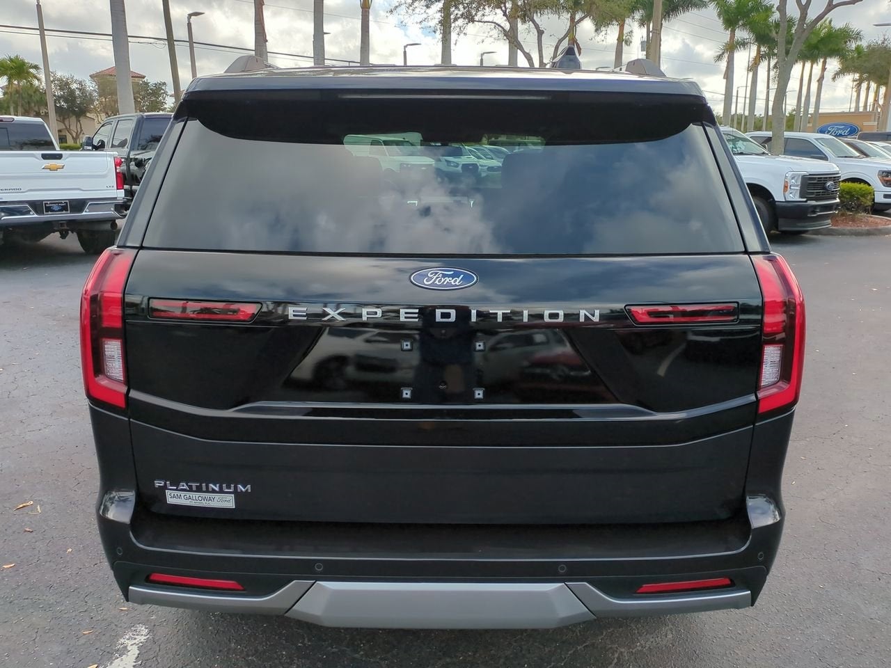 2025 Ford Expedition Platinum