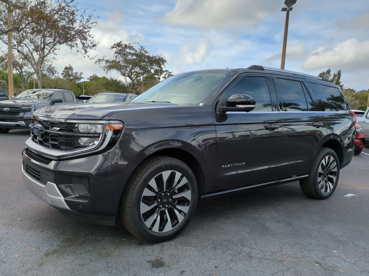 2025 Ford Expedition Platinum
