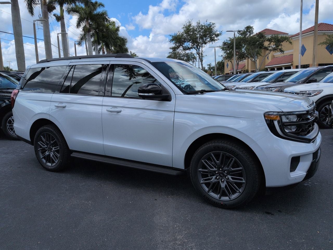 2026 Ford Expedition Platinum®