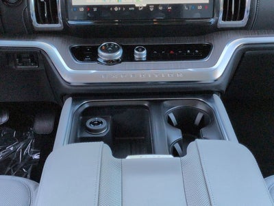 2026 Ford Expedition Platinum®