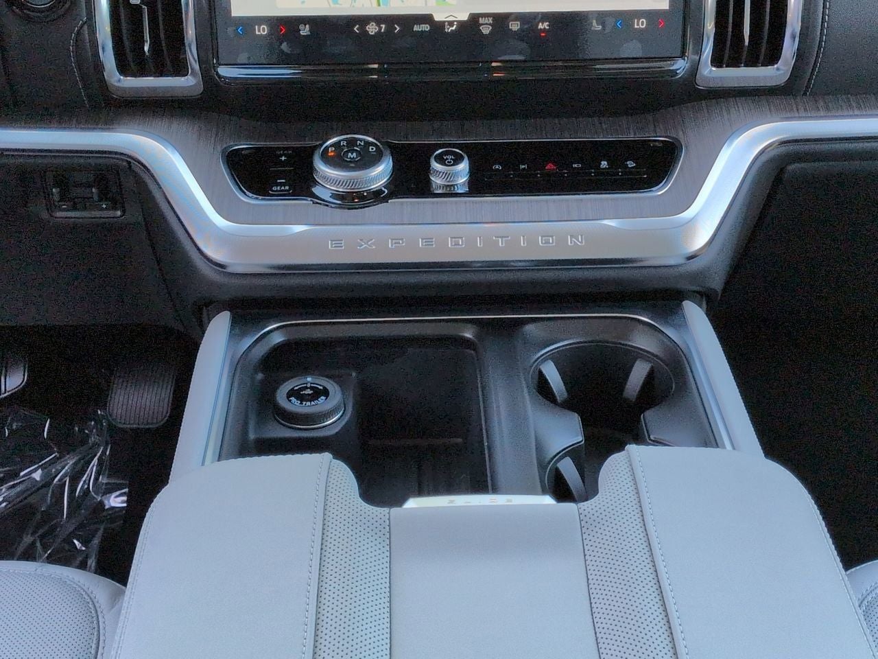 2026 Ford Expedition Platinum®