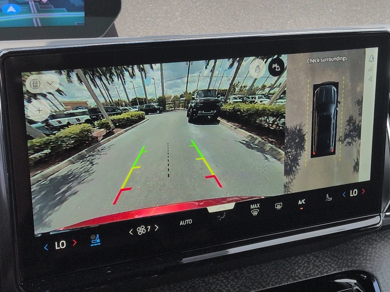 2027 Ford Expedition Tremor®