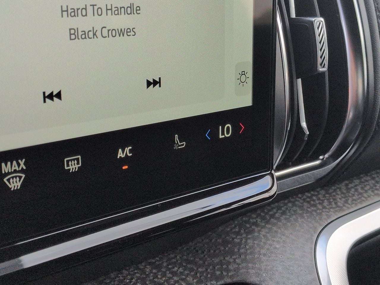 2027 Ford Expedition Tremor®