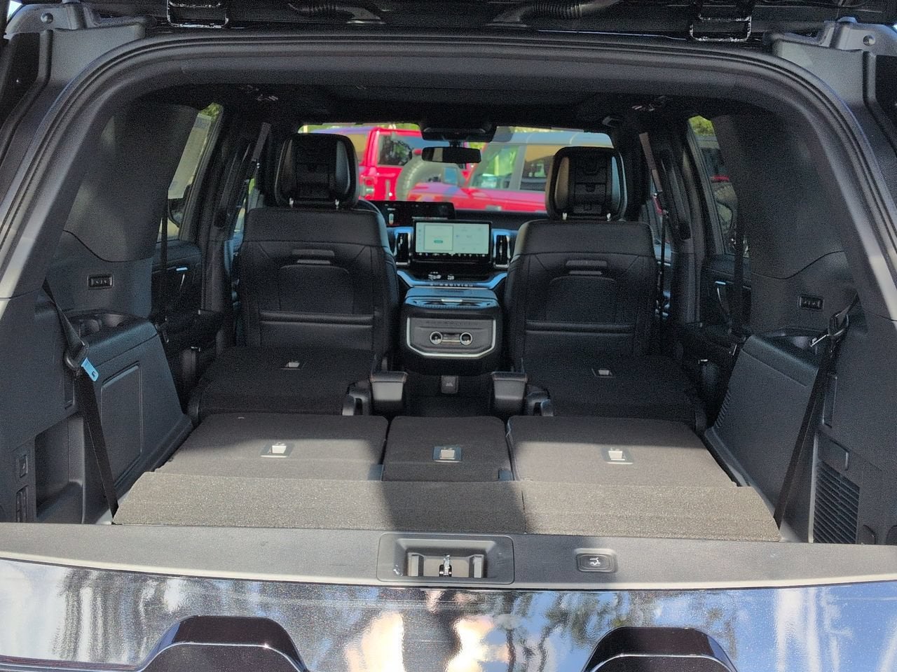 2027 Ford Expedition Tremor®