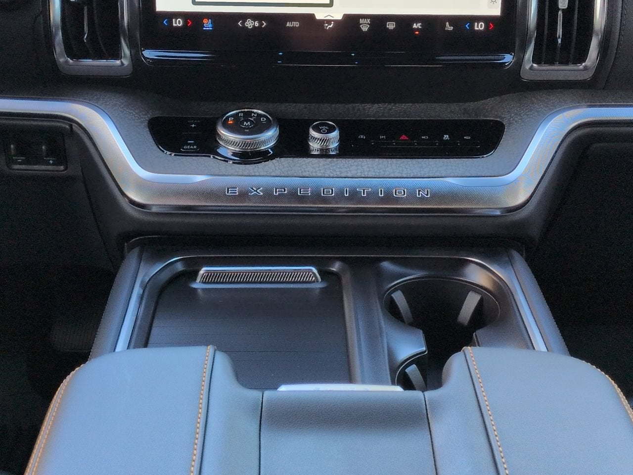 2027 Ford Expedition Tremor®