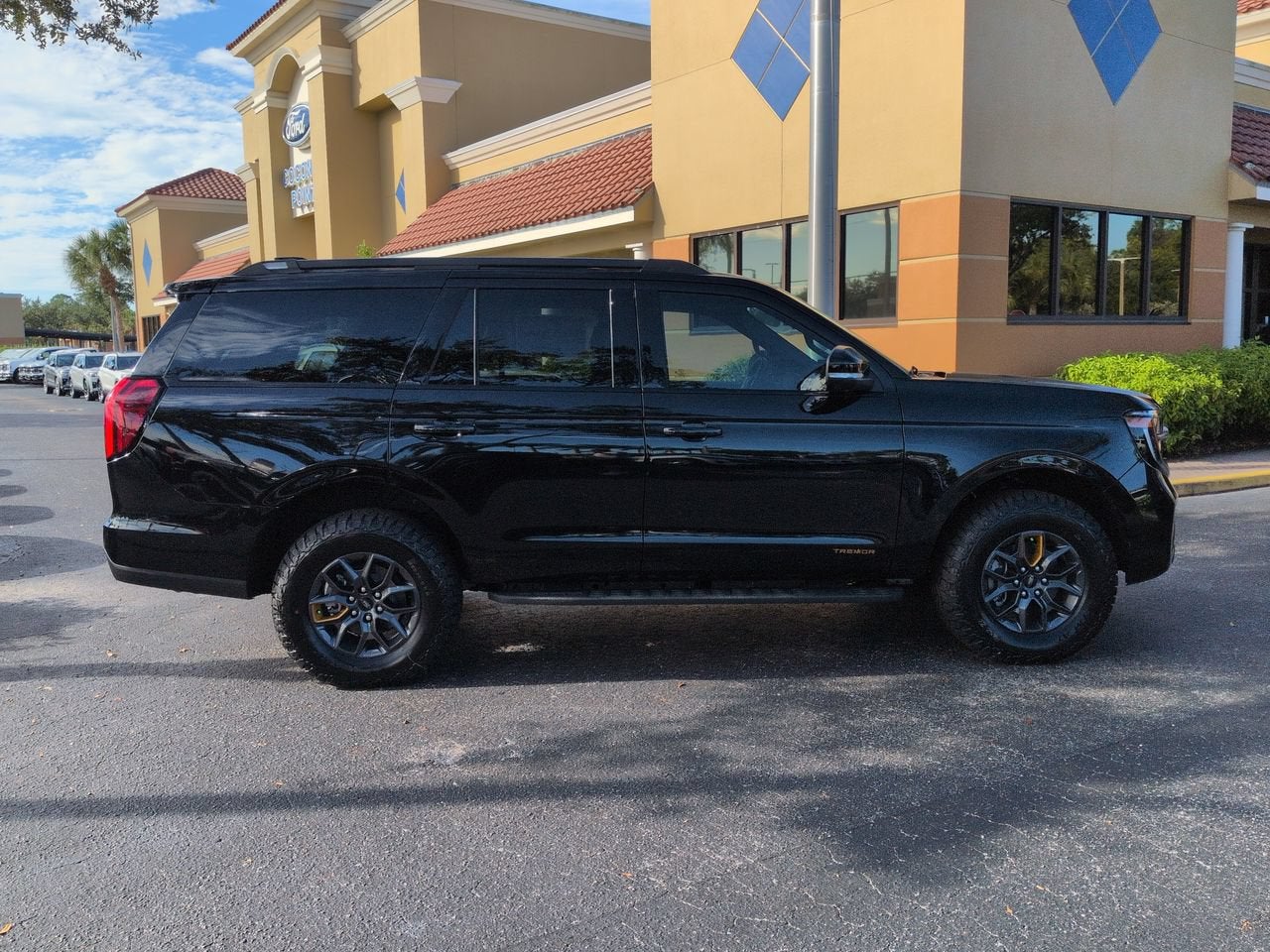 2027 Ford Expedition Tremor®