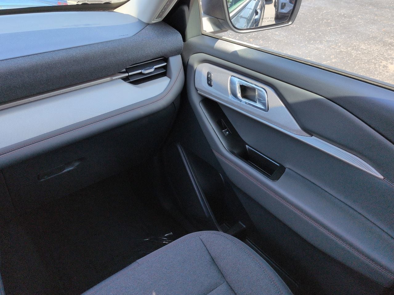 2026 Ford Explorer Active 100A