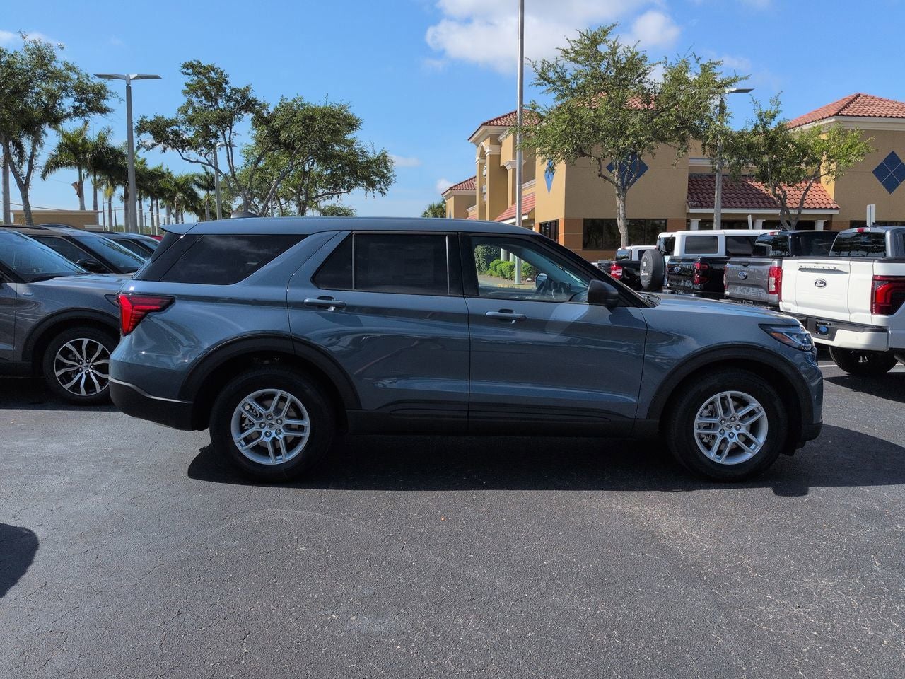 2026 Ford Explorer Active 100A