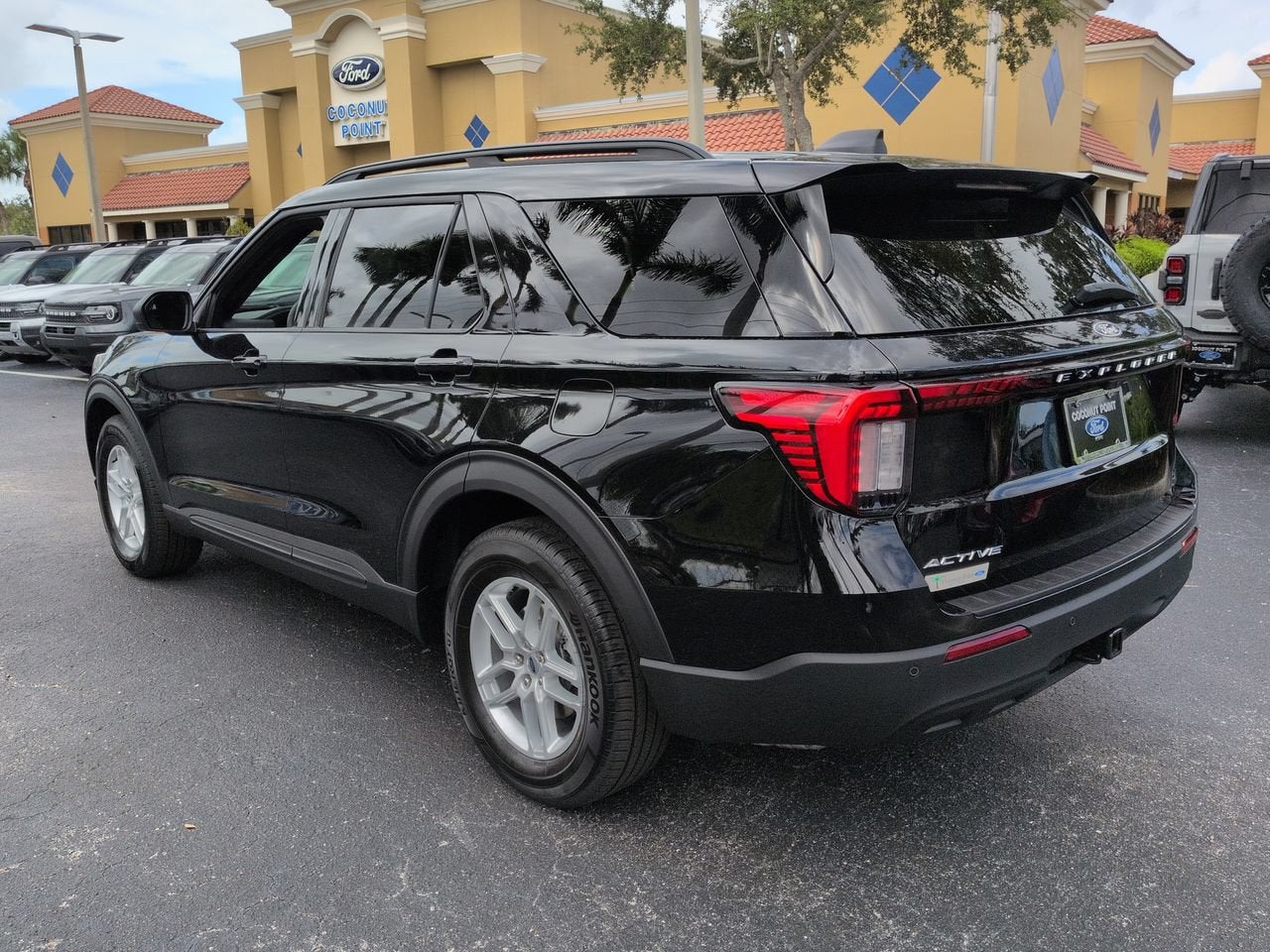 2027 Ford Explorer Active