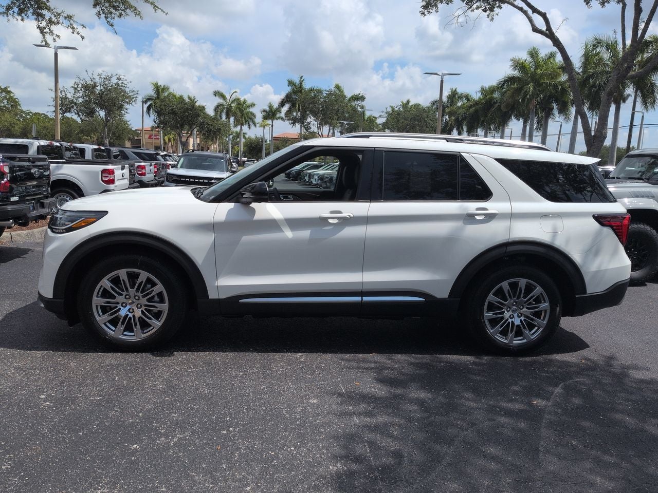2026 Ford Explorer Platinum™