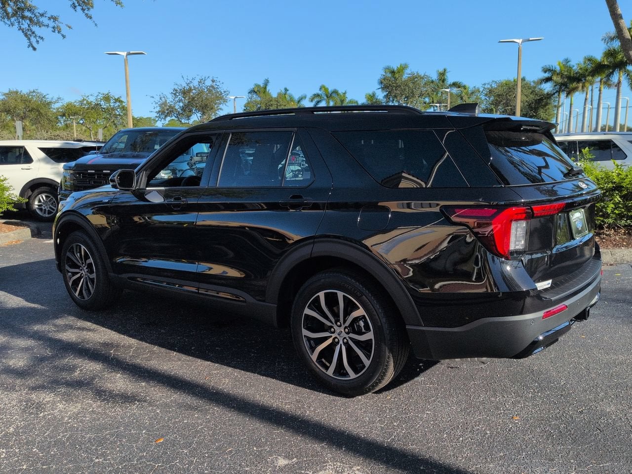 2027 Ford Explorer ST-Line