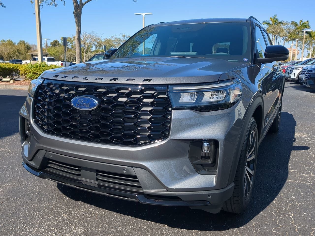 2026 Ford Explorer ST-Line